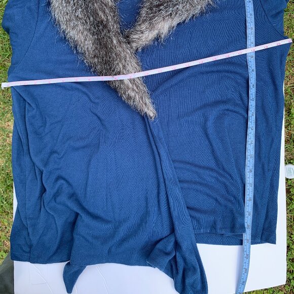 Fabulous Furs Open Cardigan - Picture 4 of 7